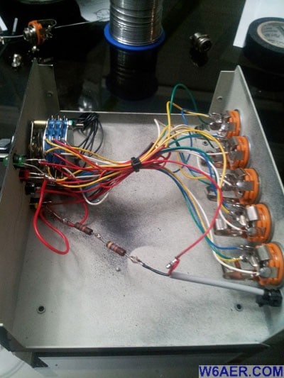 CW_2 CW Input Selector